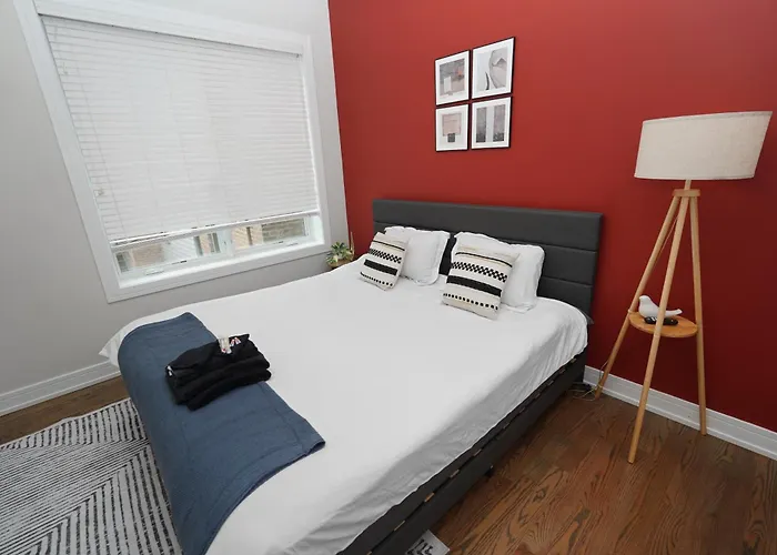 Apartment Spacious 4br West Loop Retreat With Optional Parking Chicago